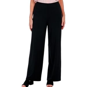 Nwot Relaxed knit stretch pant